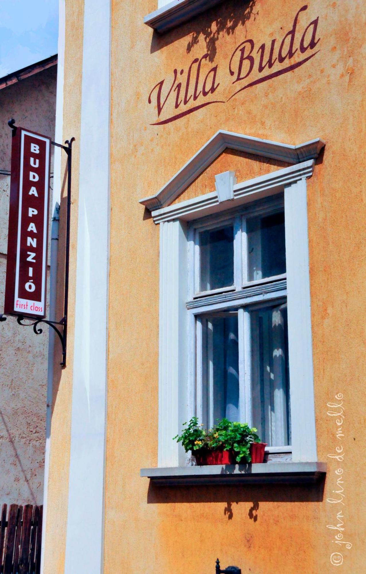 Buda Panzio Gyor Exterior photo